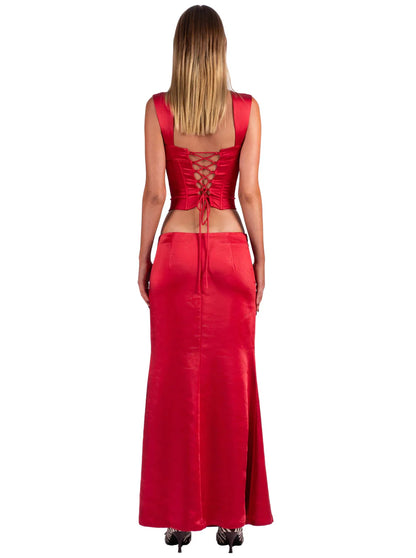 I am Delilah Valerie maxi set in Cherry