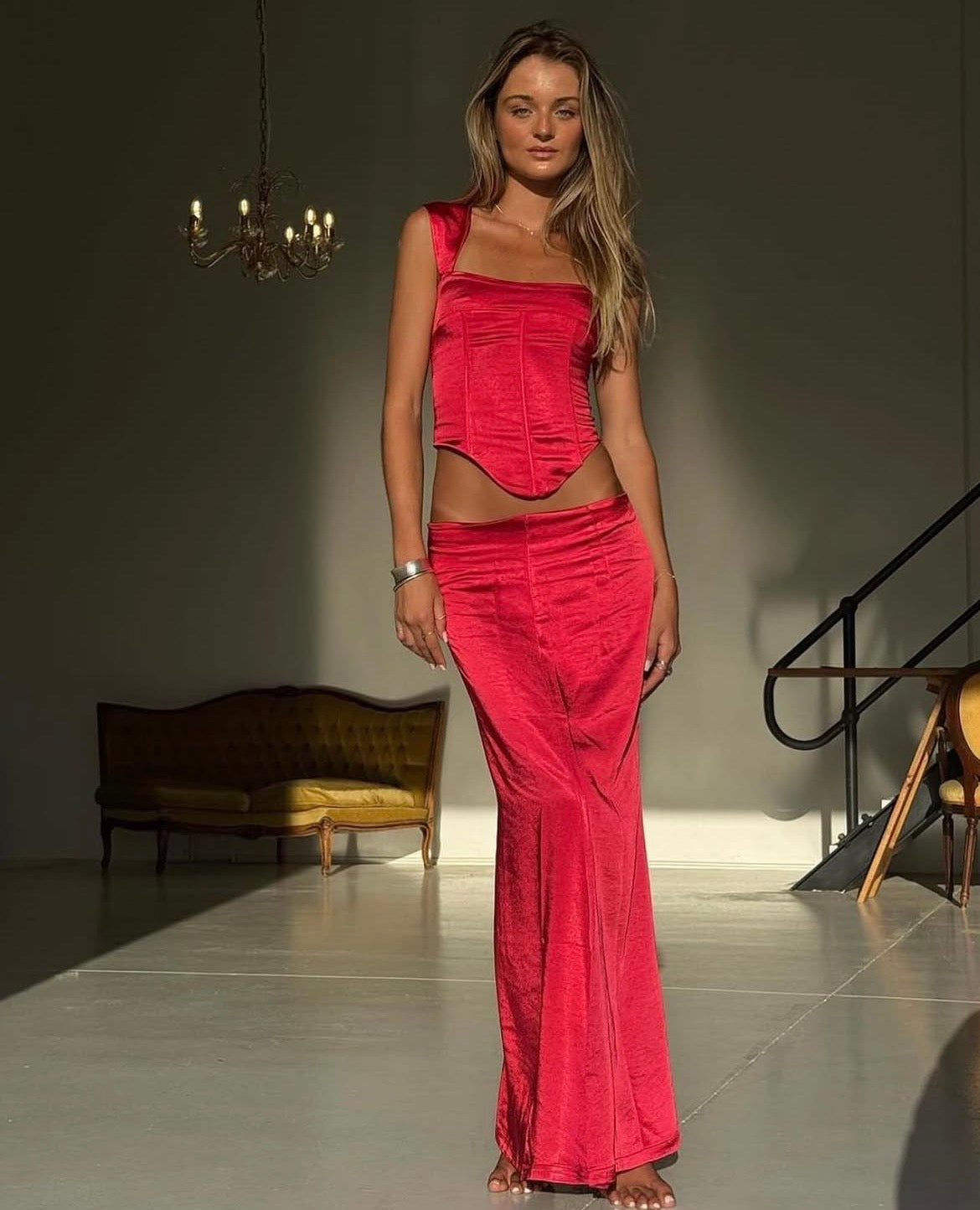 I am Delilah Valerie maxi set in Cherry