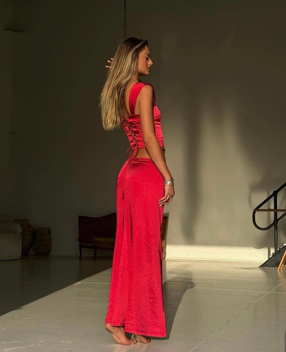 I am Delilah Valerie maxi set in Cherry